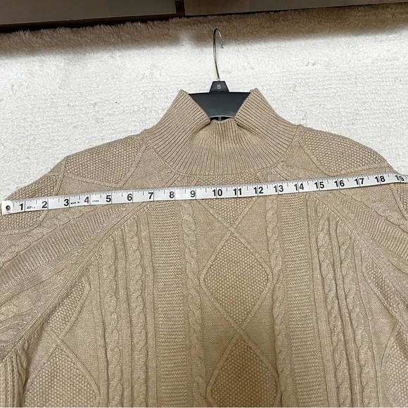Mock neck cream oversized sweater - Picture 2 of 5